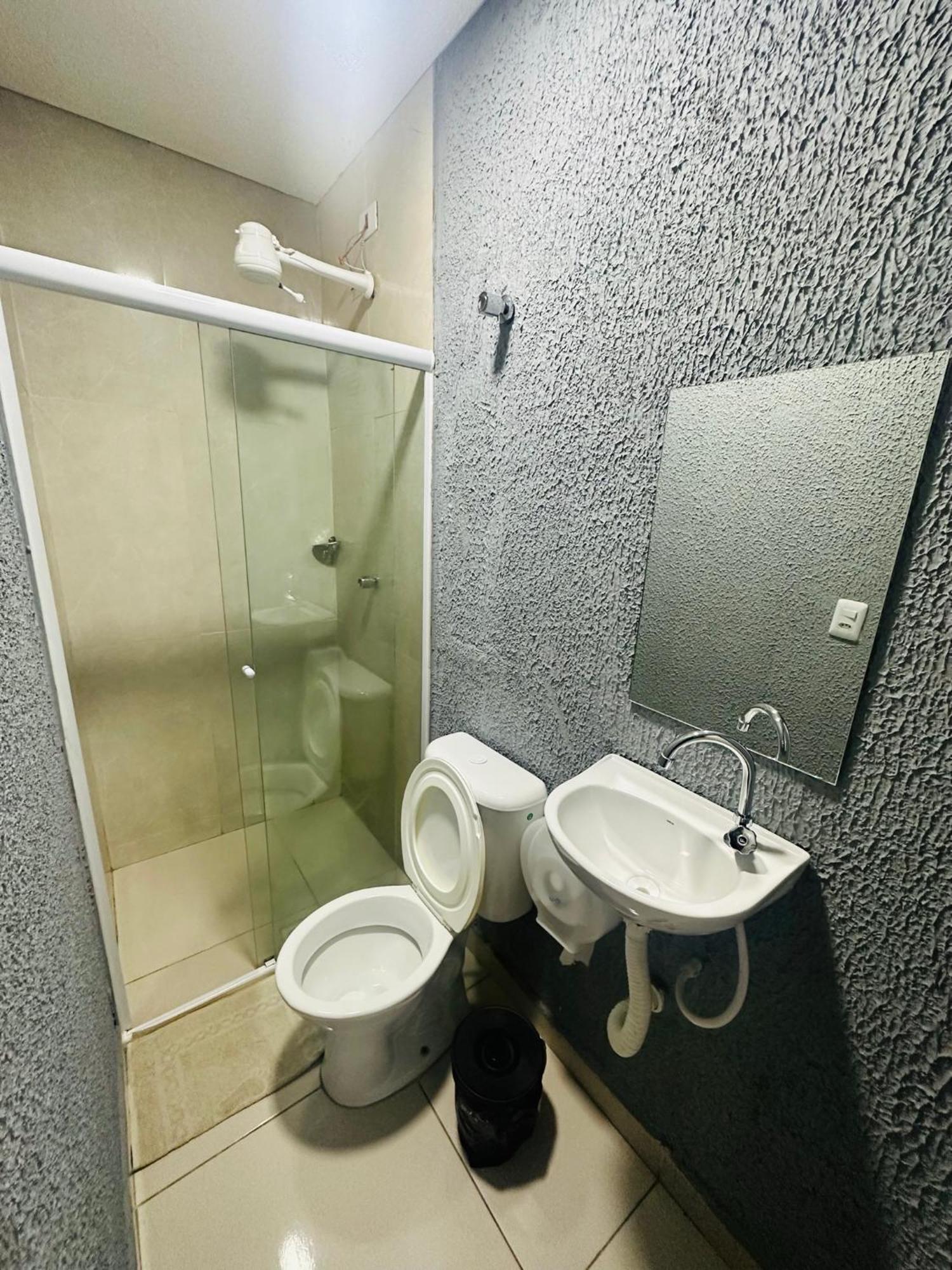 On Hostel II Gru Aeroporto Translado 24 Hs Гуарульос Екстериор снимка