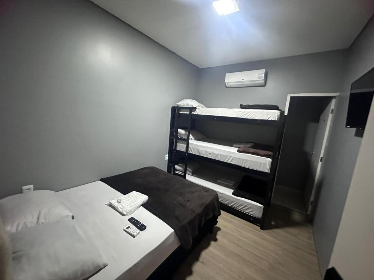 On Hostel II Gru Aeroporto Translado 24 Hs Гуарульос Екстериор снимка